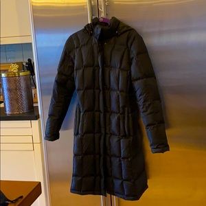 North face metropolis parka size women’s M